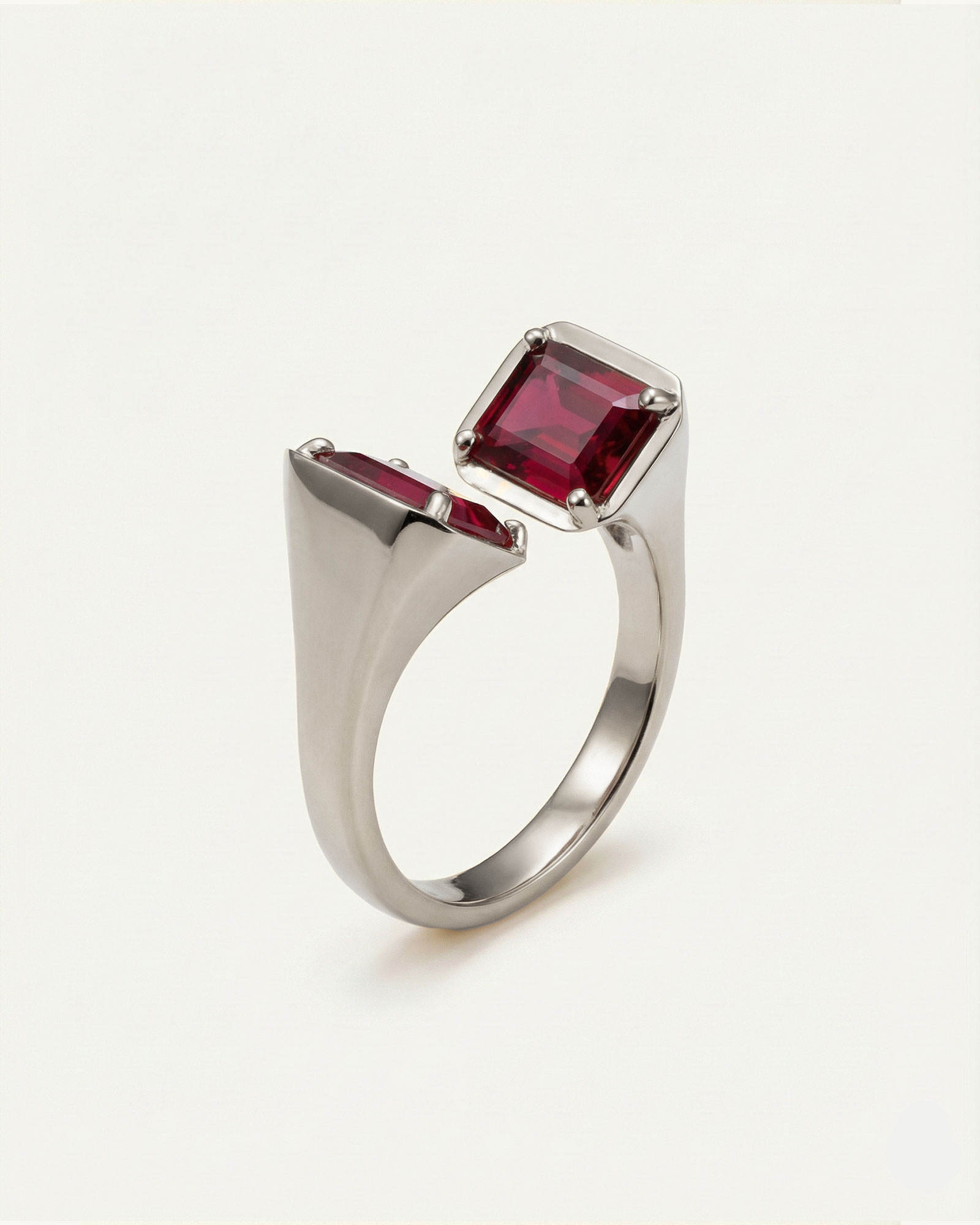 Mihr Yüzük - Yakut